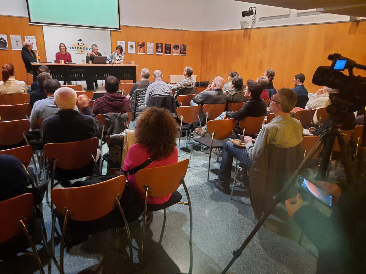 Gran participació a Vilafranca del Penedès per debatre la transició energètica